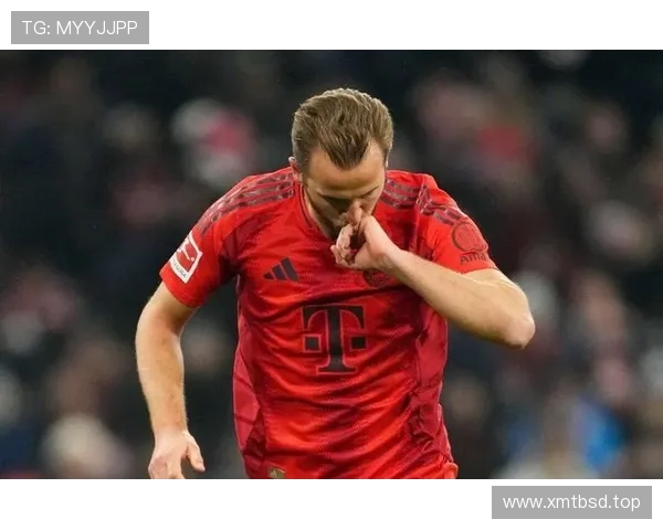 沃克谈拜仁登顶孔帕尼喜讯传来称凯恩圆梦生涯荣耀终得实现